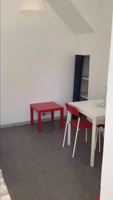 Ferienwohnung Studio Au Centre De Quimper Rdc Exterior foto