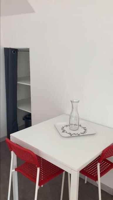 Ferienwohnung Studio Au Centre De Quimper Rdc Exterior foto